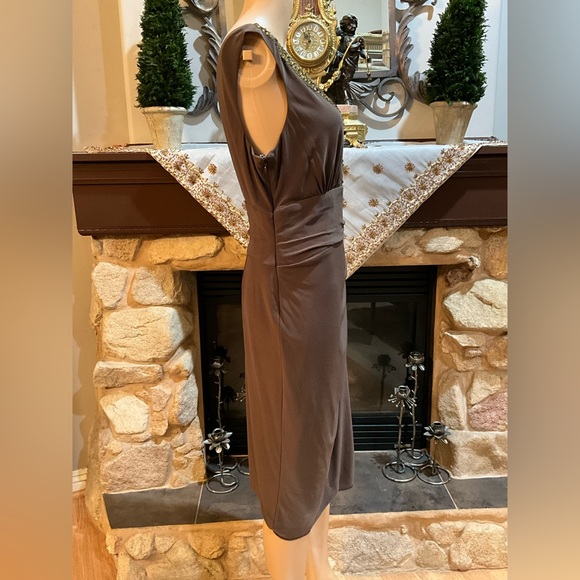 Anne Klein sleeveless embellished ruched dress 12 - Picture 6 of 12